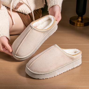 Ethnic Style Lace Couple Cotton Slippers For Indoor And Outdoor Warmth