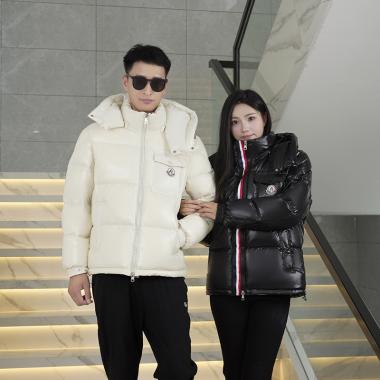 Couple's Warm Windproof Down Jacket With Detachable Hat