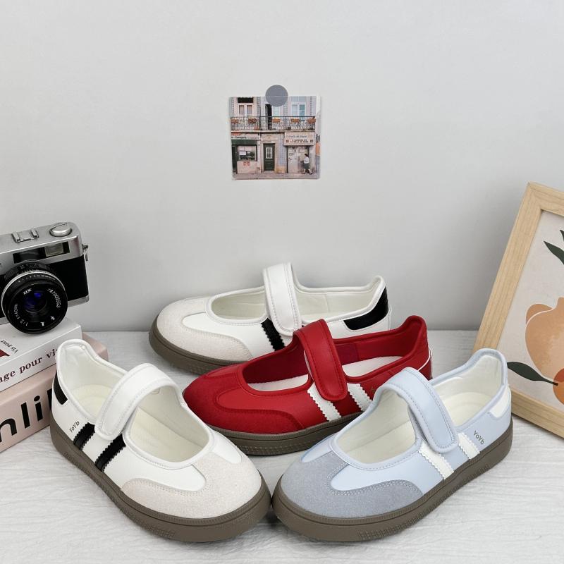 Women's Versatile Breathable Thick Soled Casual Sneakers